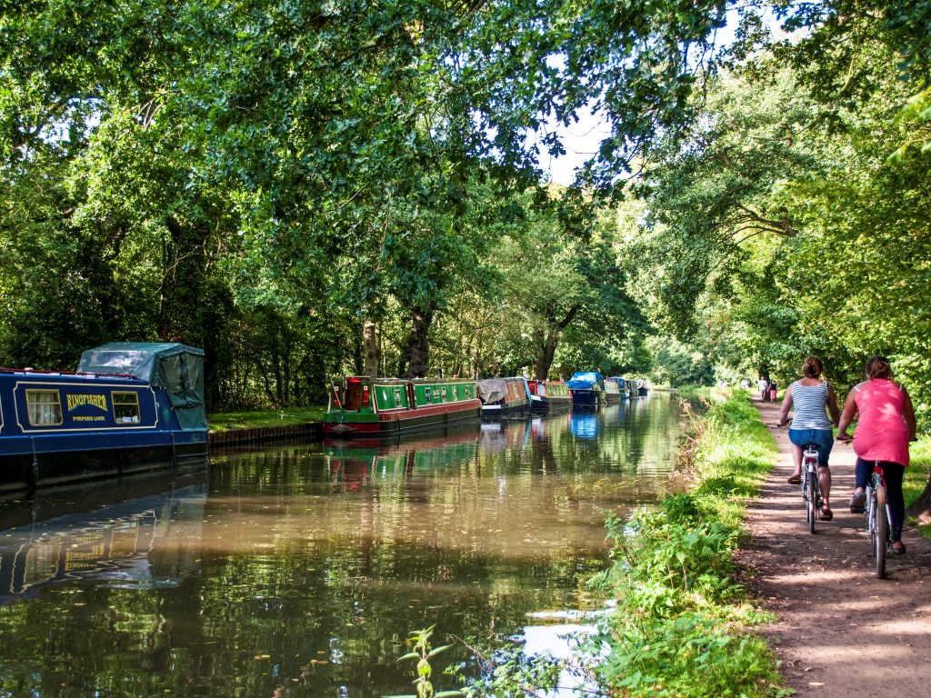 River Wey Navigation, Surrey, England, United Kingdom