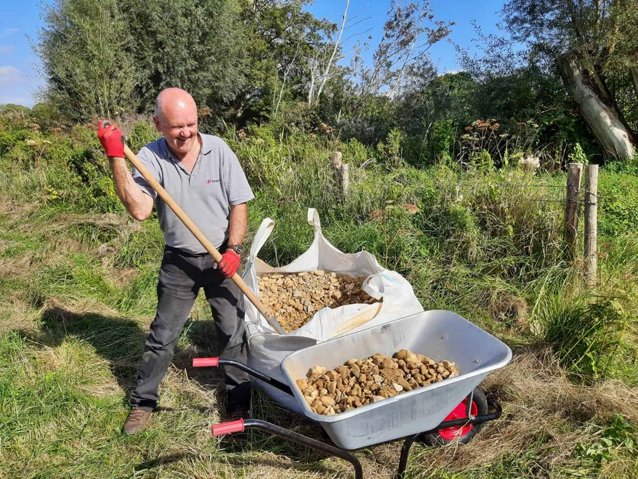 Gravel Seeding, afternoon session- Hogsmill River